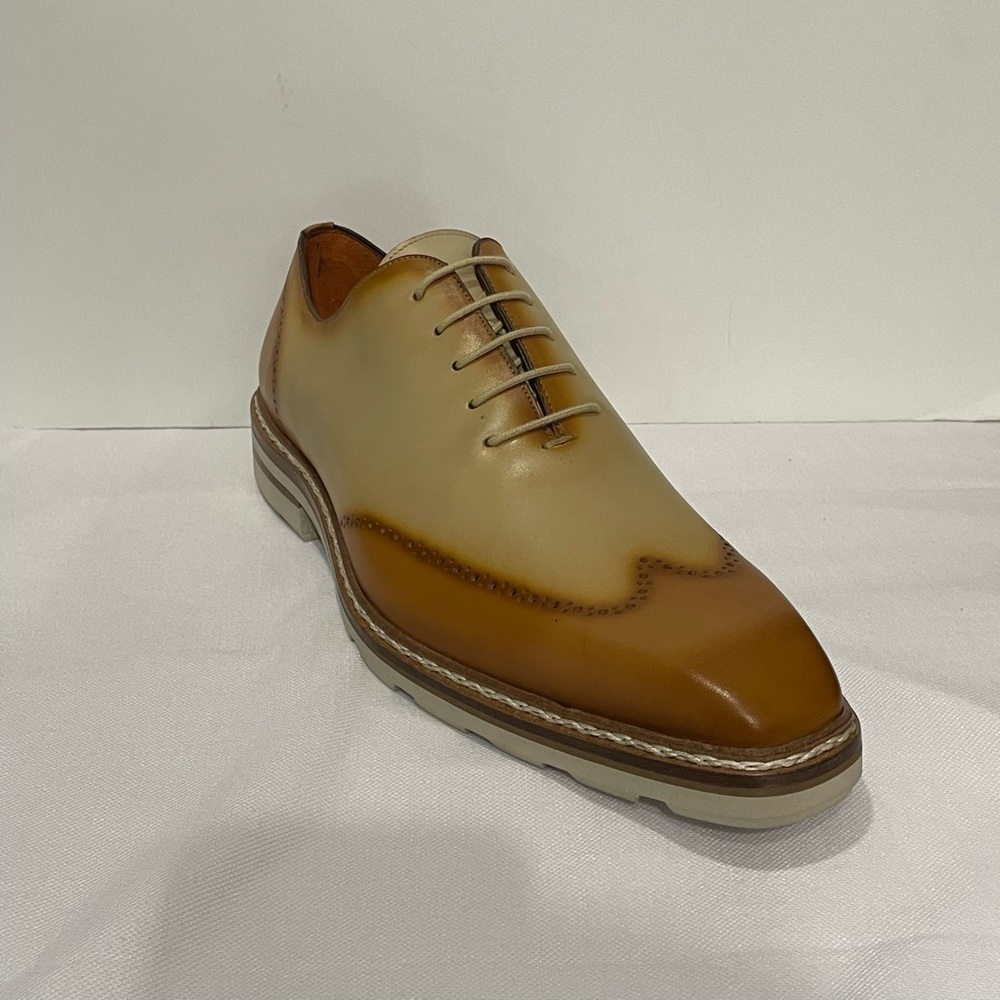 Mezlan shoes casual tan/bone wingtip Oxford light